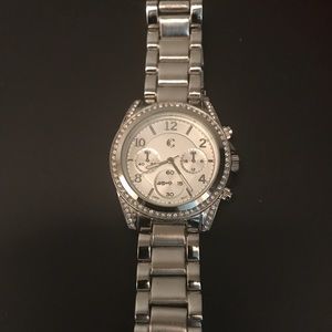 Pretty Silver watch with Rhinestones